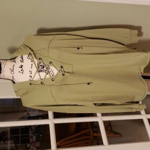 Aerie Sage Green Tie Sweatshirt sz. M 🍂